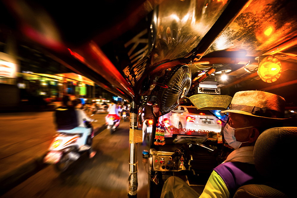 01-thailand-chiangmai-tuktuk